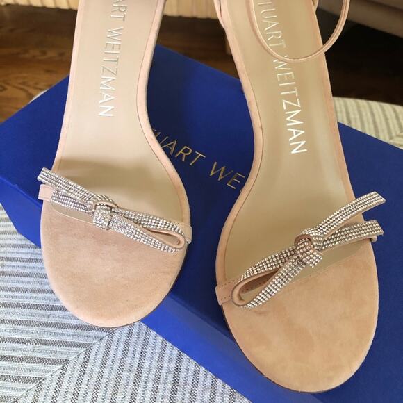 NWT Stuart Weitzman Nudist Bow with Crystals Suede Heels Size 7 - Picture 3 of 11